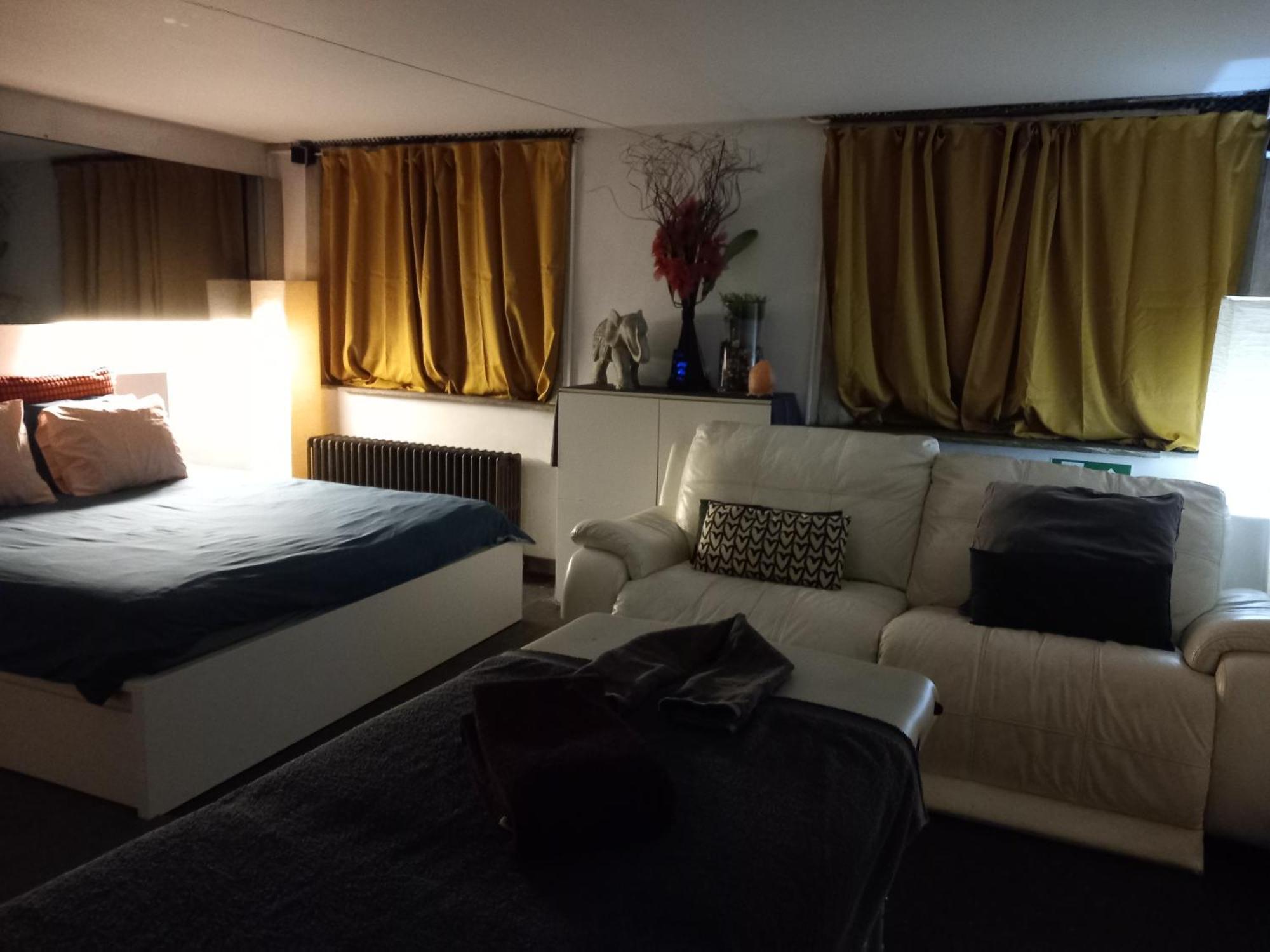 Nice And Cosy Place With Jacuzzi And Sauna To Relax In The Centre Of Антверпен Екстер'єр фото